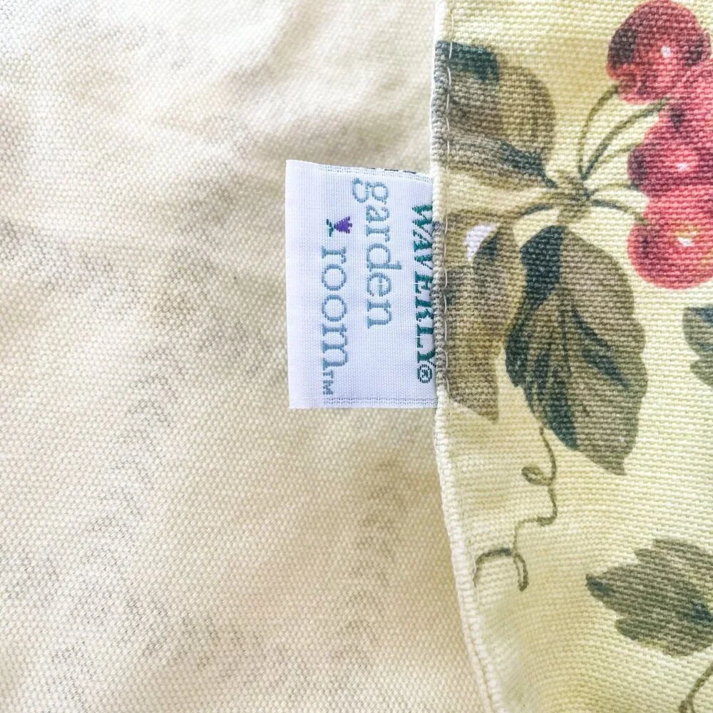 Waverly Garden Room Fruit Border Print Rectangular Tablecloth Summer Orchard